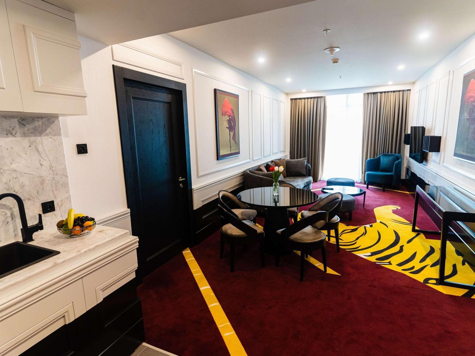 Mercure Baku City ภายนอก รูปภาพ